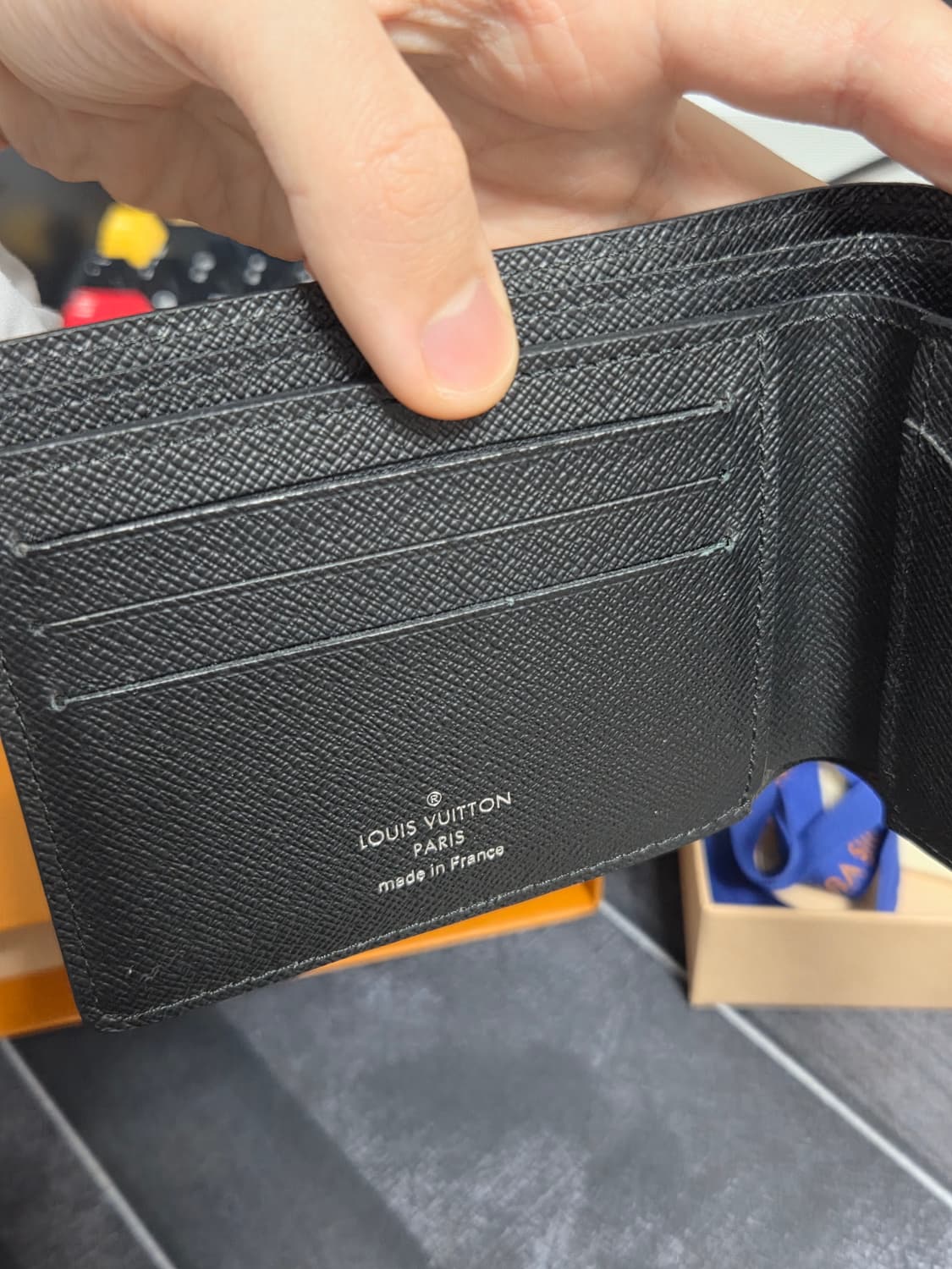 루이비통 에삐 반지갑  상품이미지7