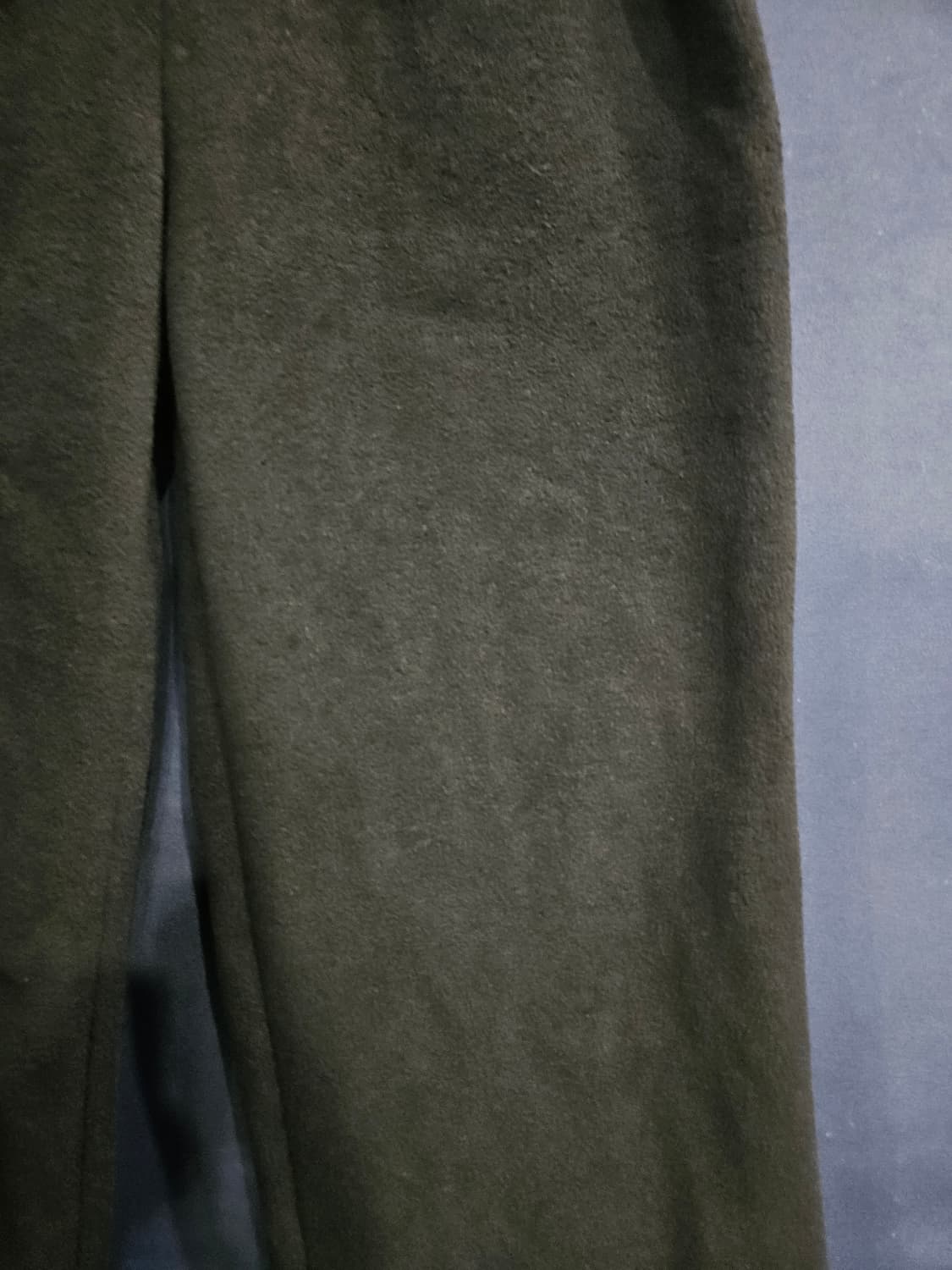 무신사 스탠다드 블랙 남성 허리 26~28 후리스 기모 밴드팬츠  상품이미지5