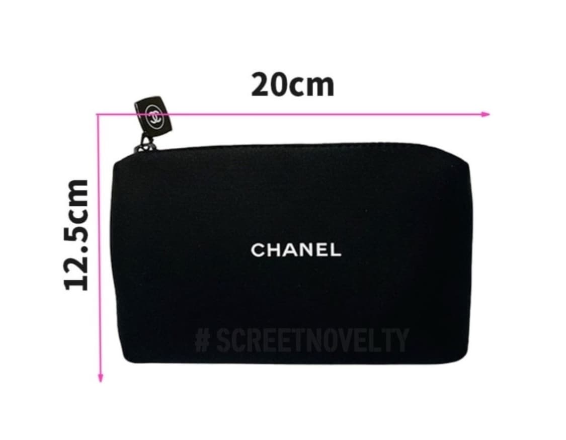   샤넬뷰티 스퀘어 메이크업 파우치  블랙 네오프렌 파우치 ​  상품이미지3