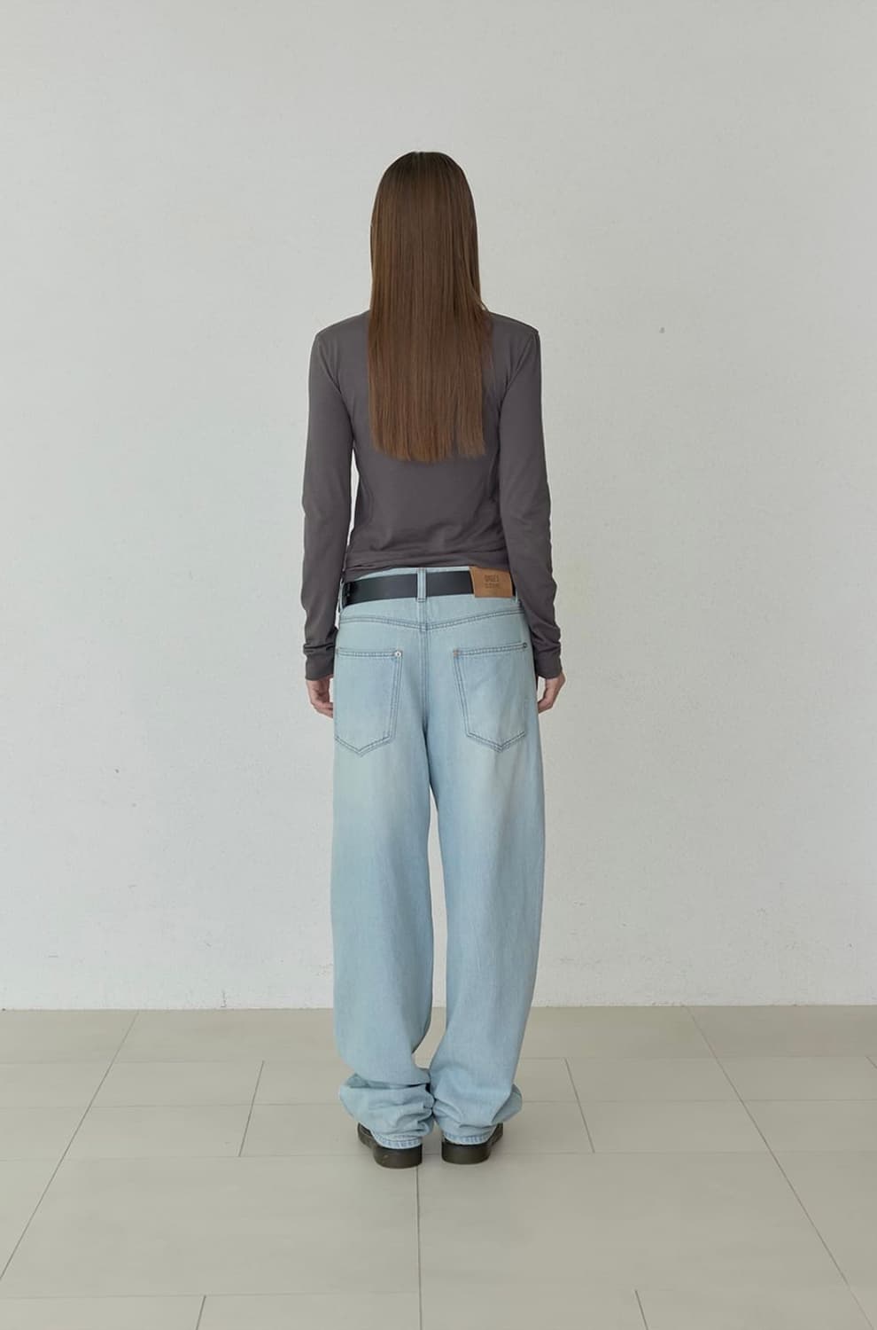 오데스 릴렉스드 세미 배기 진 (아이스블루) 상품이미지4