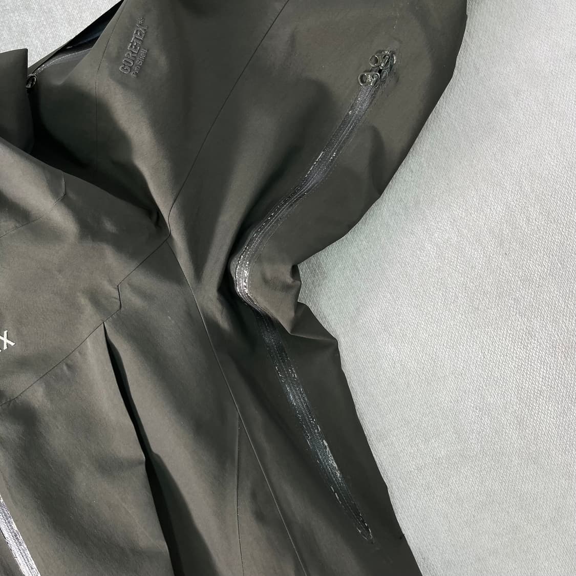 100 아크테릭스 구형 알파 SV 카키 바람막이 자켓 상품이미지7