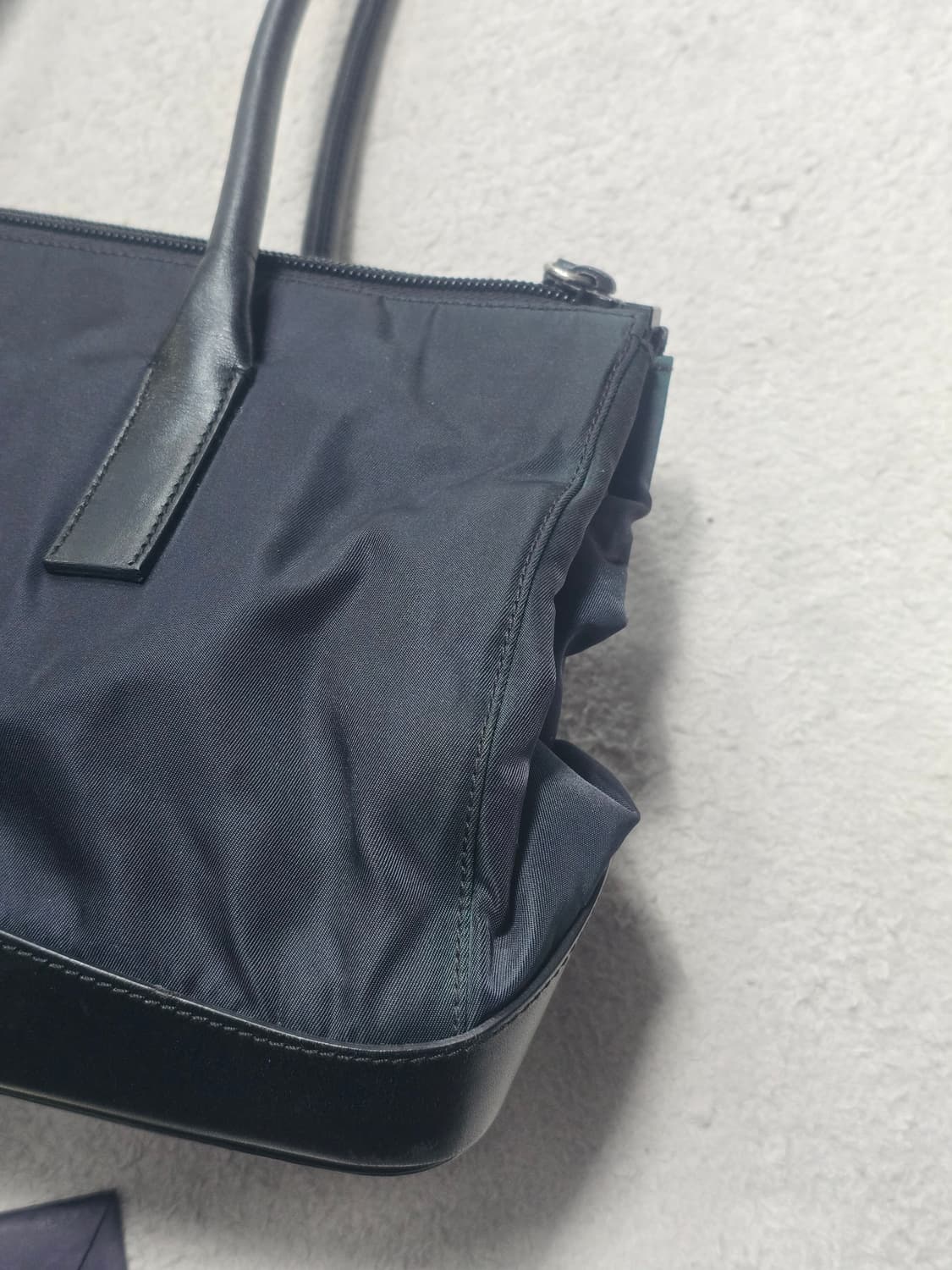 프라다 테수토 포코노 나일론 숄더백 상품이미지8