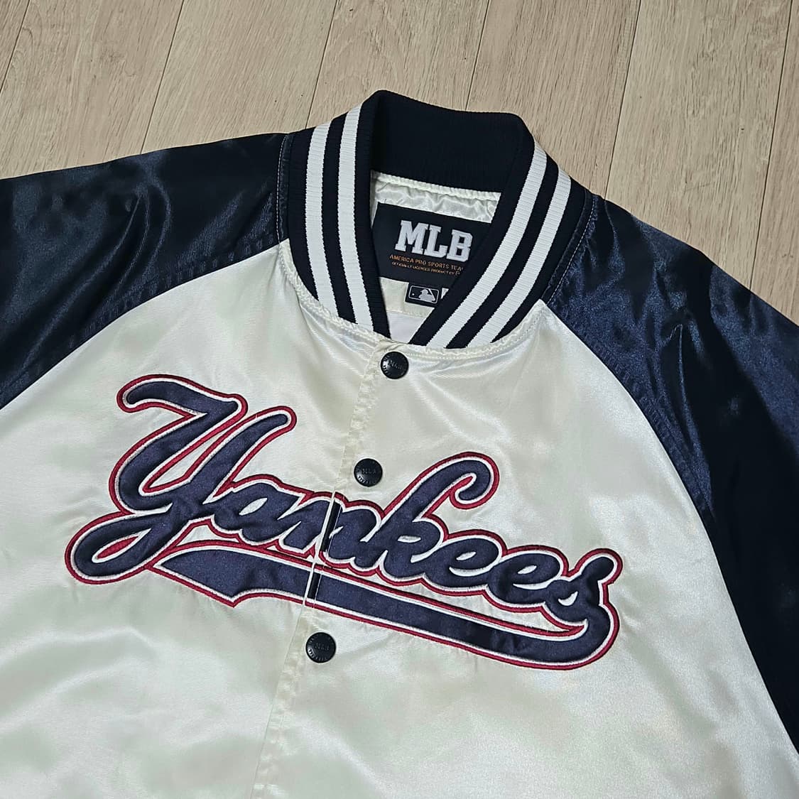 105) MLB 뉴욕 양키스 야구점퍼 스타디움 자켓 블루종 상품이미지3