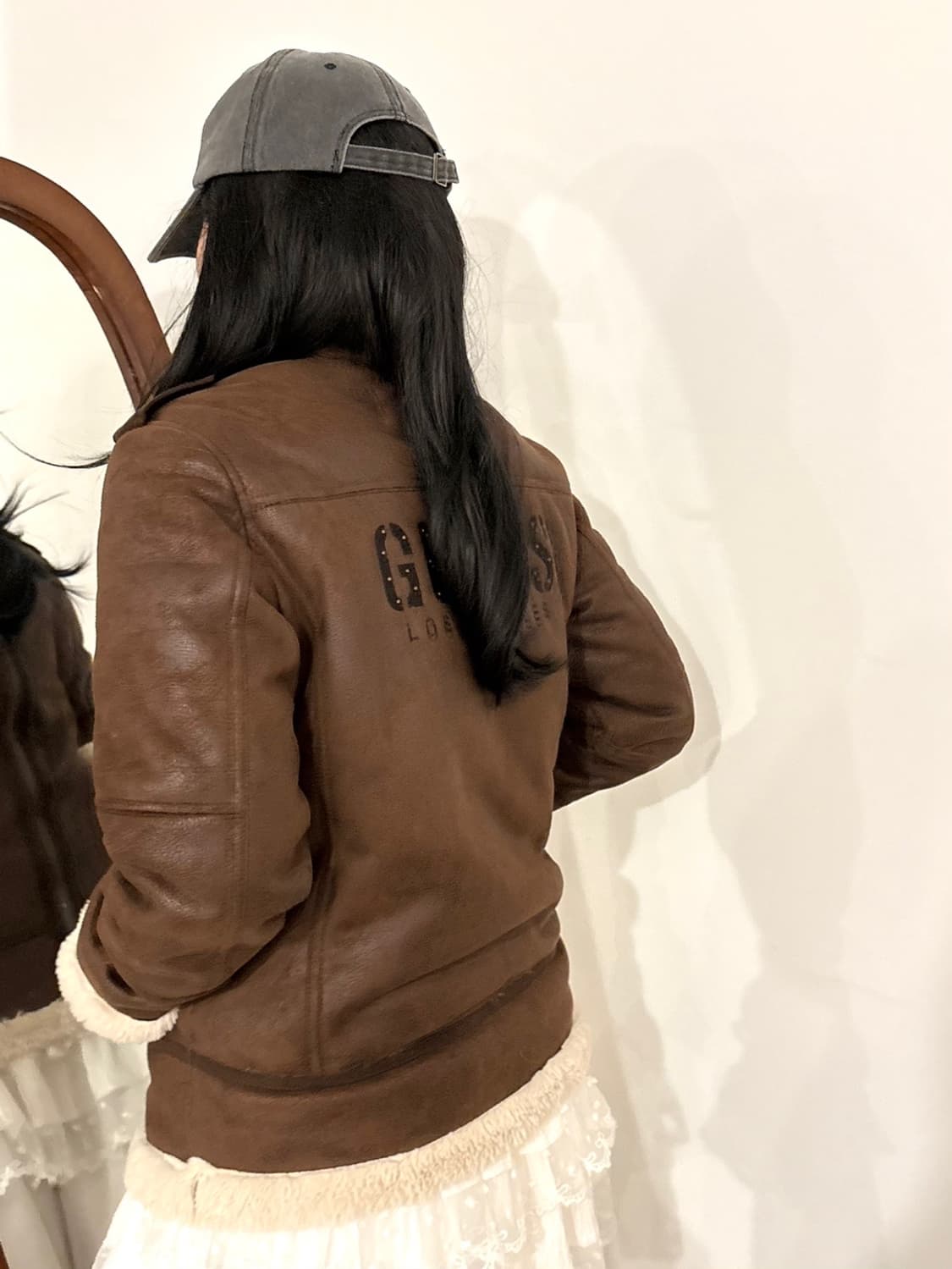 게스 브라운 무스탕 상품이미지3