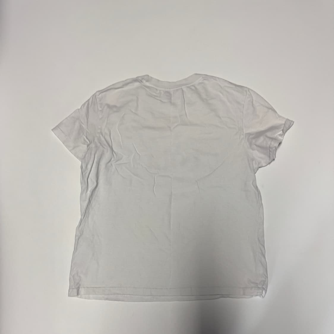 여성 로라로라 22년도 로라 클럽 로고 반팔 티셔츠 xs 화이트 상품이미지2