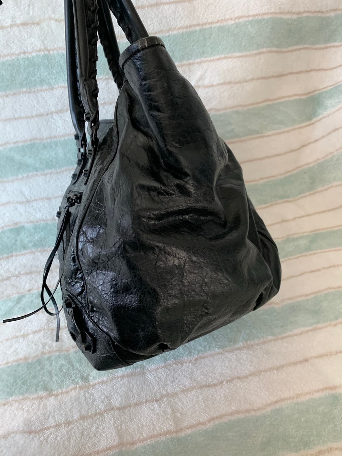 발렌시아가 모터백 선데이 블랙 상품이미지6