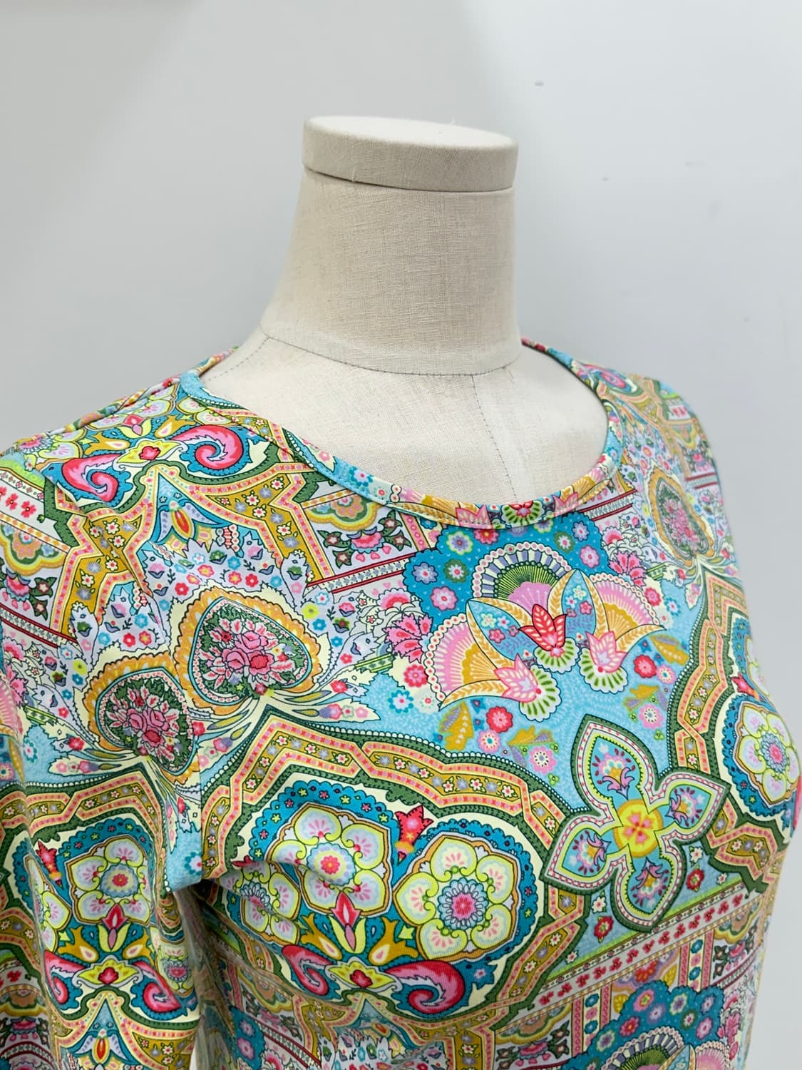 오일릴리 라운드 긴팔 (미사용) 상품이미지6