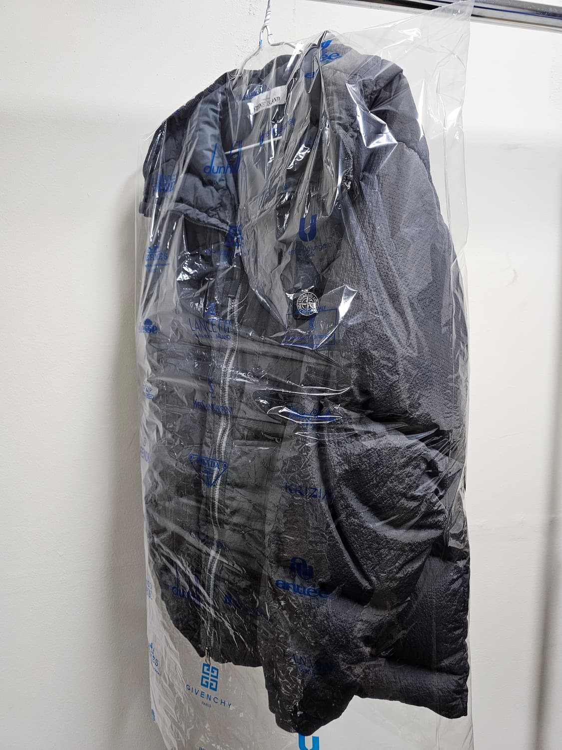 스톤아일랜드 NYLON METAL WATRO RIPSTOP DOWN-TC 상품이미지1