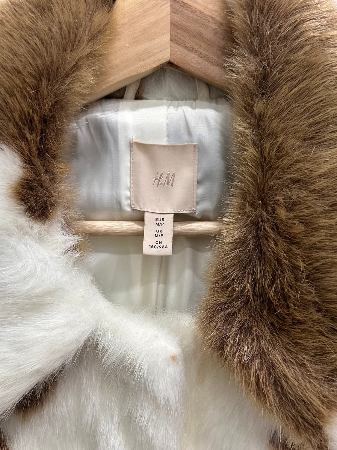 H&M 에이치앤엠 퍼 자켓 점퍼 fur 상품이미지2