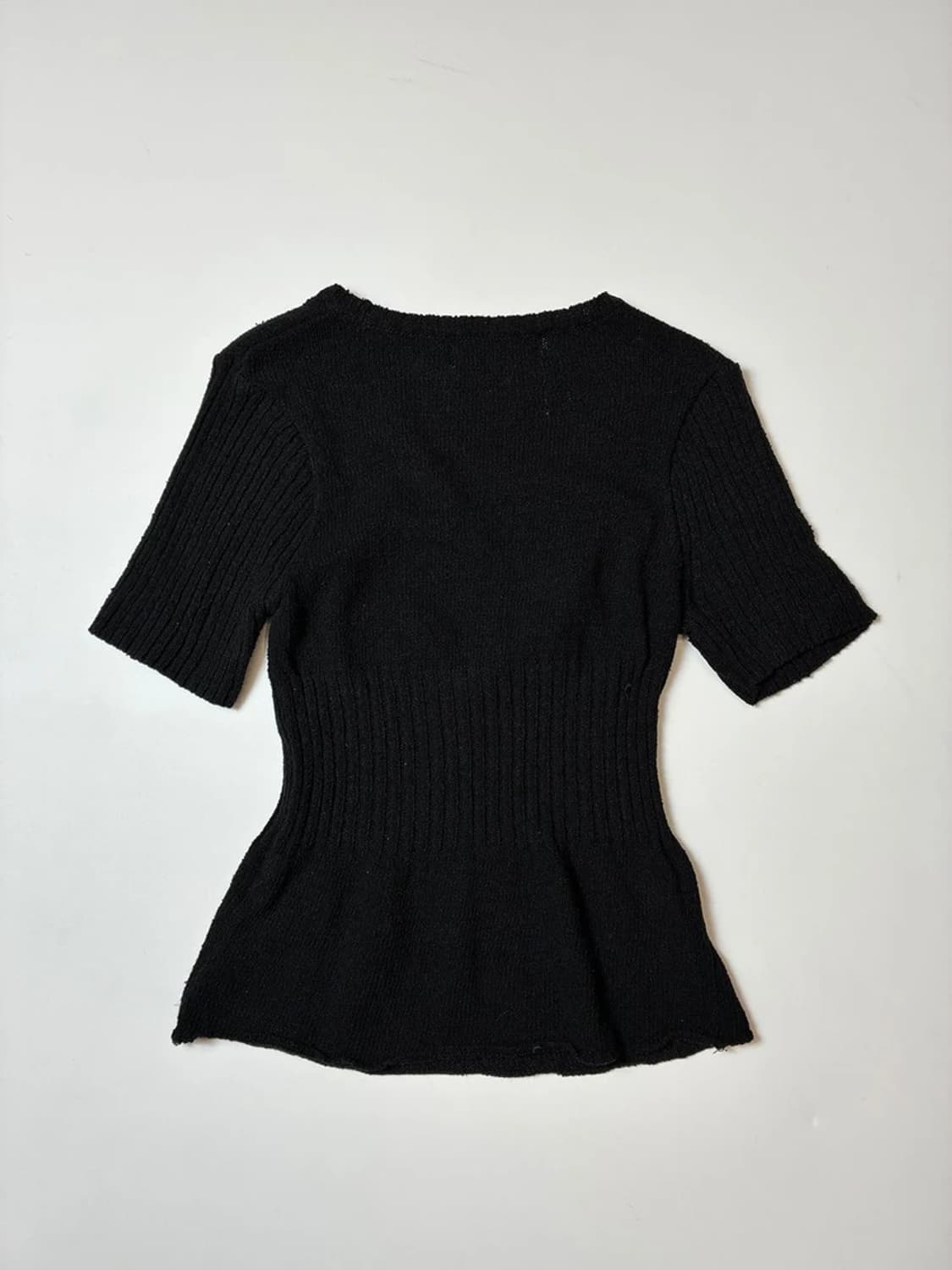 마뗑킴 22ss 슬림핏 니트 반팔 PN8326 상품이미지4