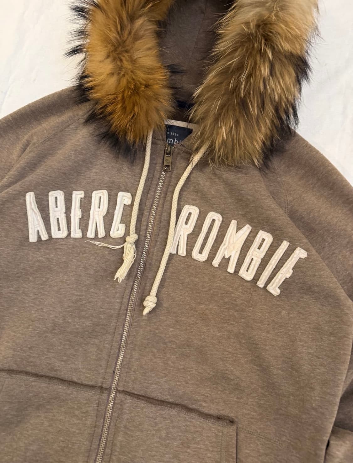 Abecrombie 아베크롬비 울프죠 퍼 후드집업 브라운 상품이미지1