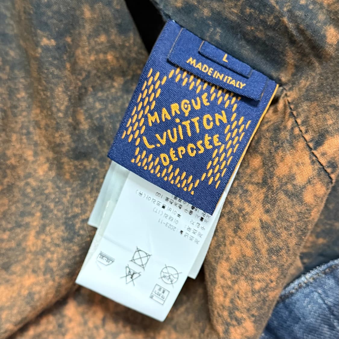 [S+급/L] 루이비통 패디드 데님 모노그램 패딩 자켓 백화점판 상품이미지7