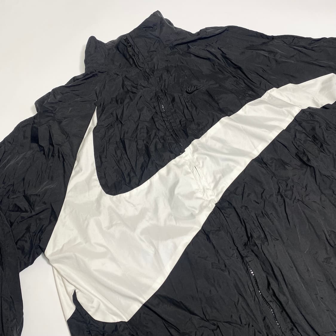 나이키 빅스우시 바람막이 2XL 상품이미지4