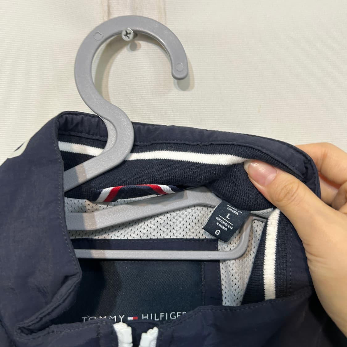 타미힐피거 바람막이 자켓 105 L 상태최상 상품이미지2