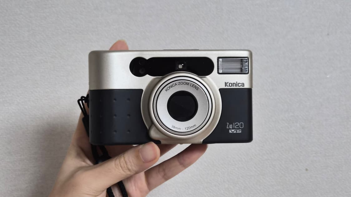 코니카 z-up 120 필름카메라 상품이미지1