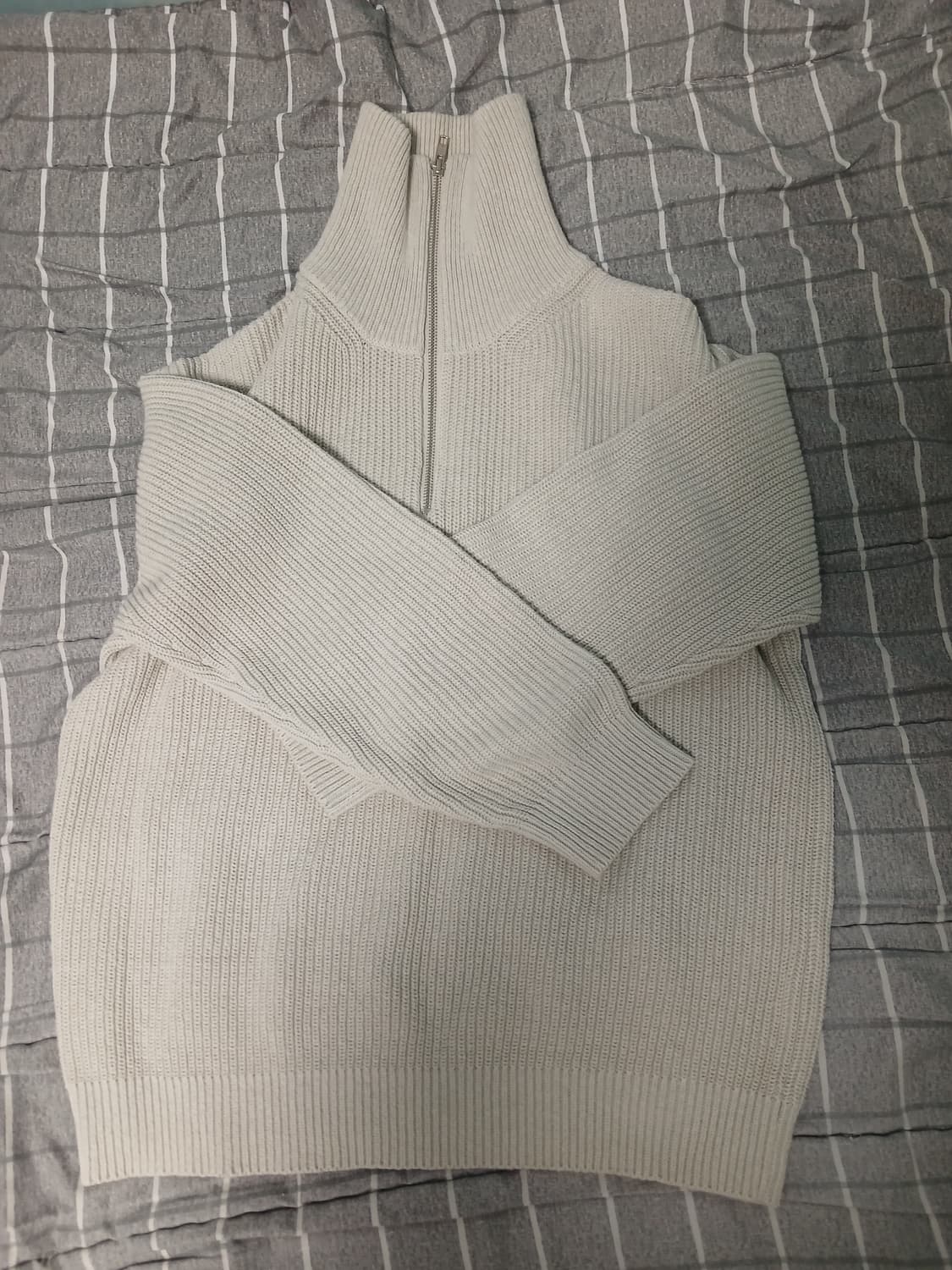 키뮤어 하프 니트 하프 집업 상품이미지2