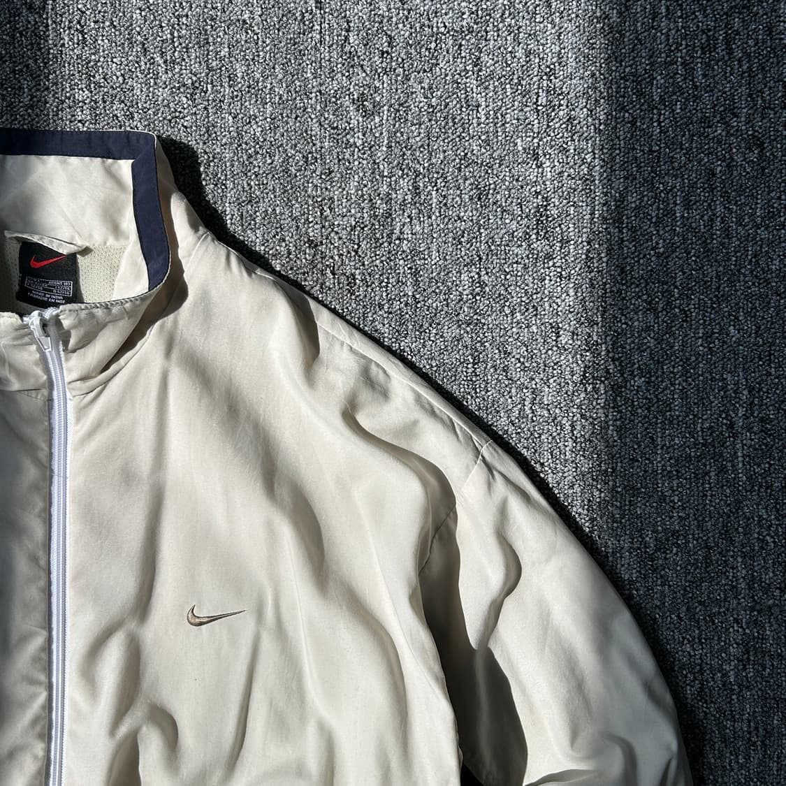 나이키 올드스쿨 리메이크 크롭 바람막이  상품이미지2