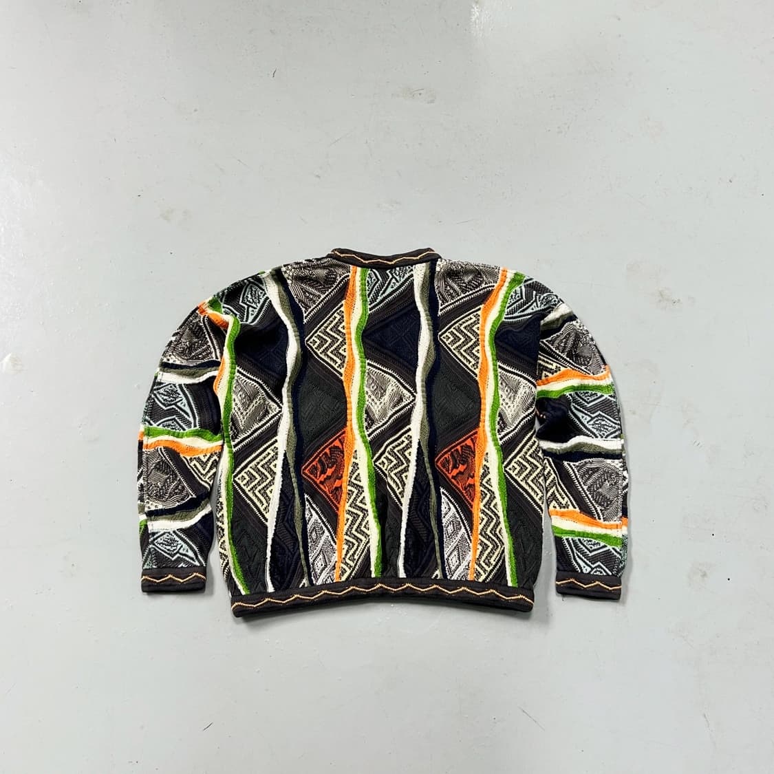 80‘s 쿠지 3D 케이블 니트  상품이미지5