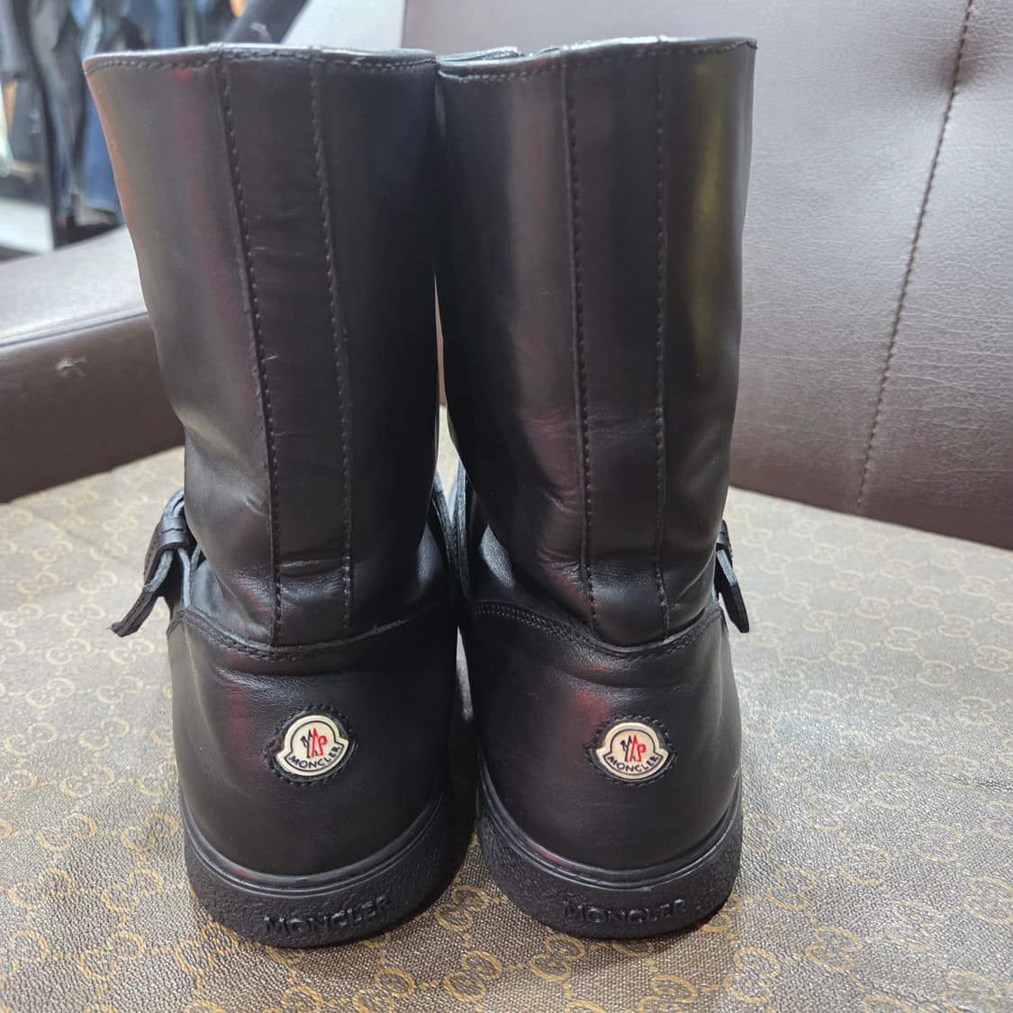 몽클레어 블랙 부츠 상품이미지2