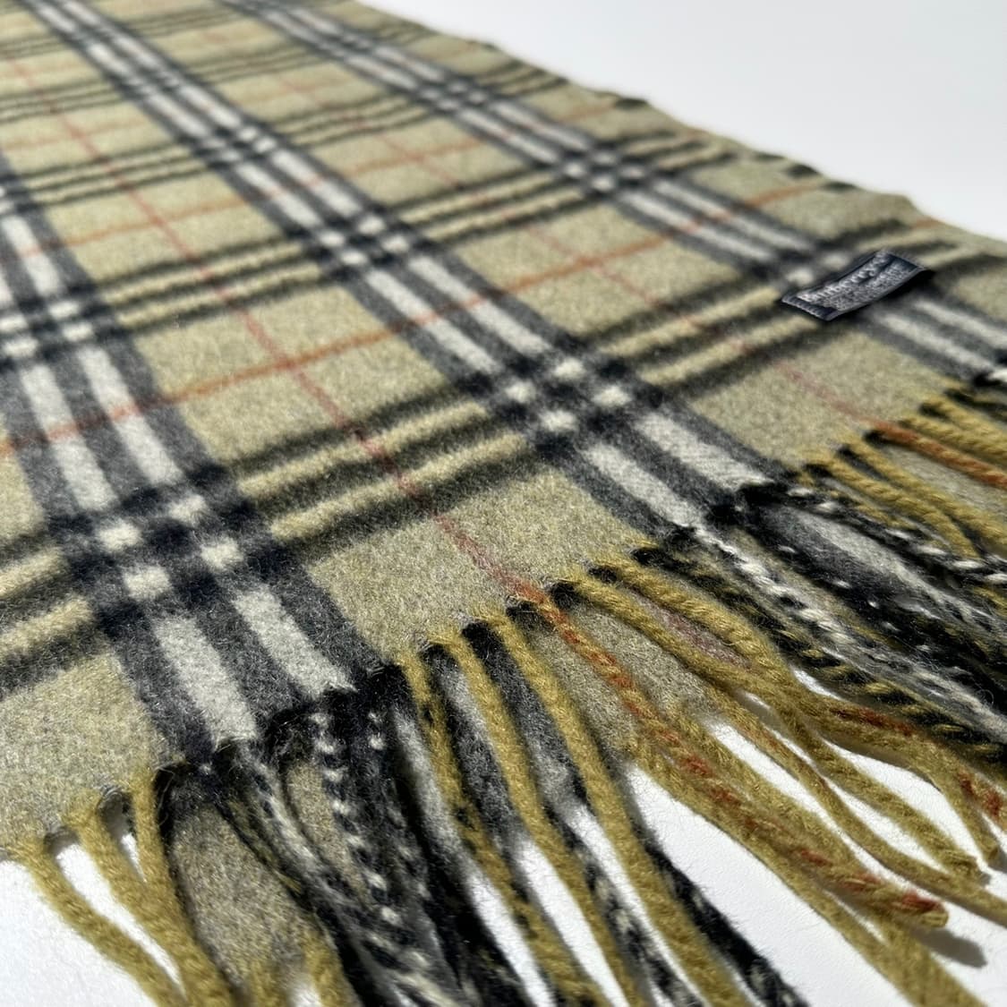 버버리 캐시미어 100% 체크 머플러 목도리 상품이미지4