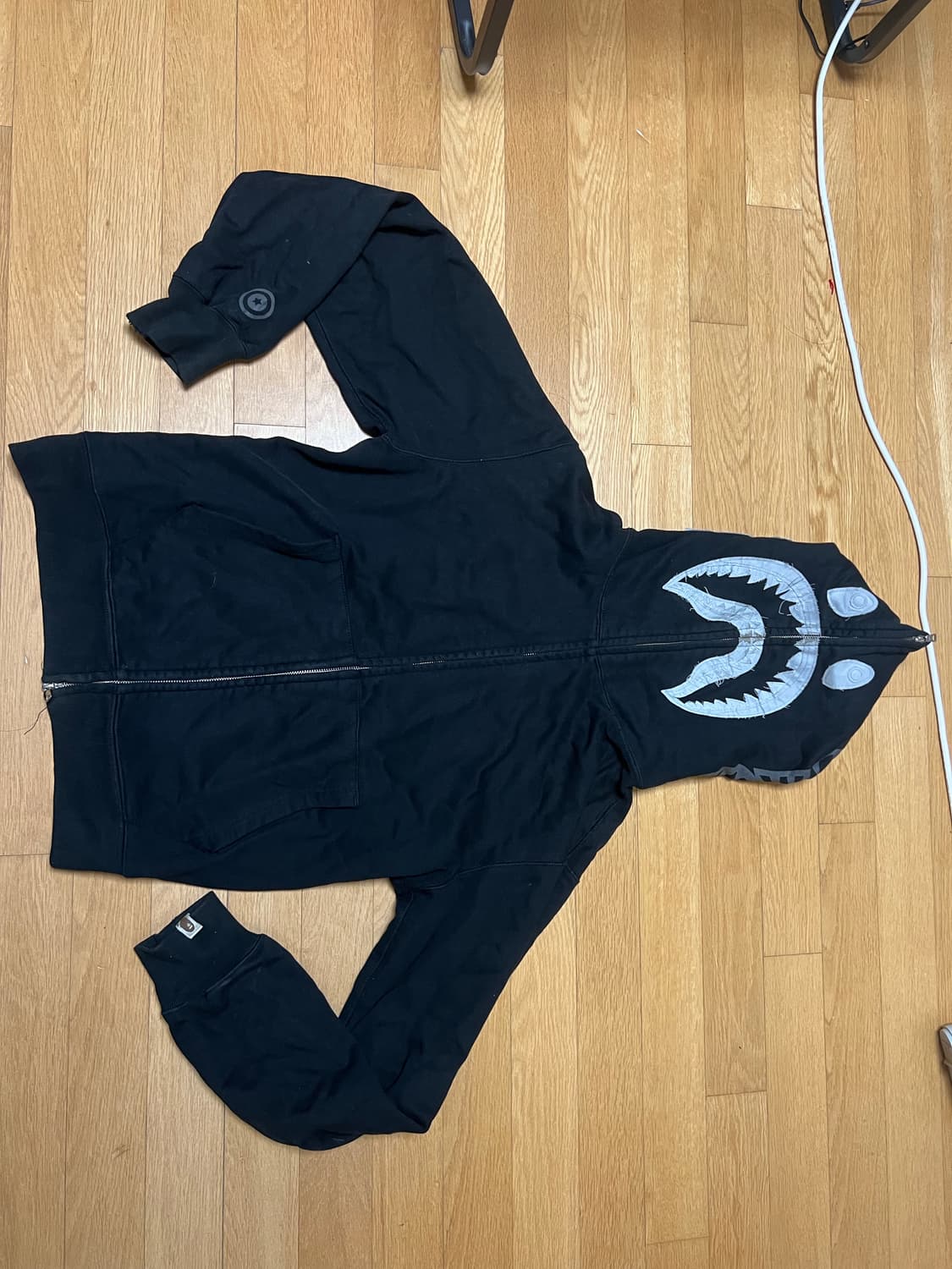 베이프 샤크 후드 블랙 집업 상품이미지1