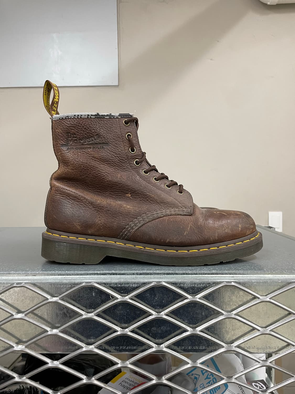 닥터마틴 8홀 부츠 브라운 uk9 상품이미지4