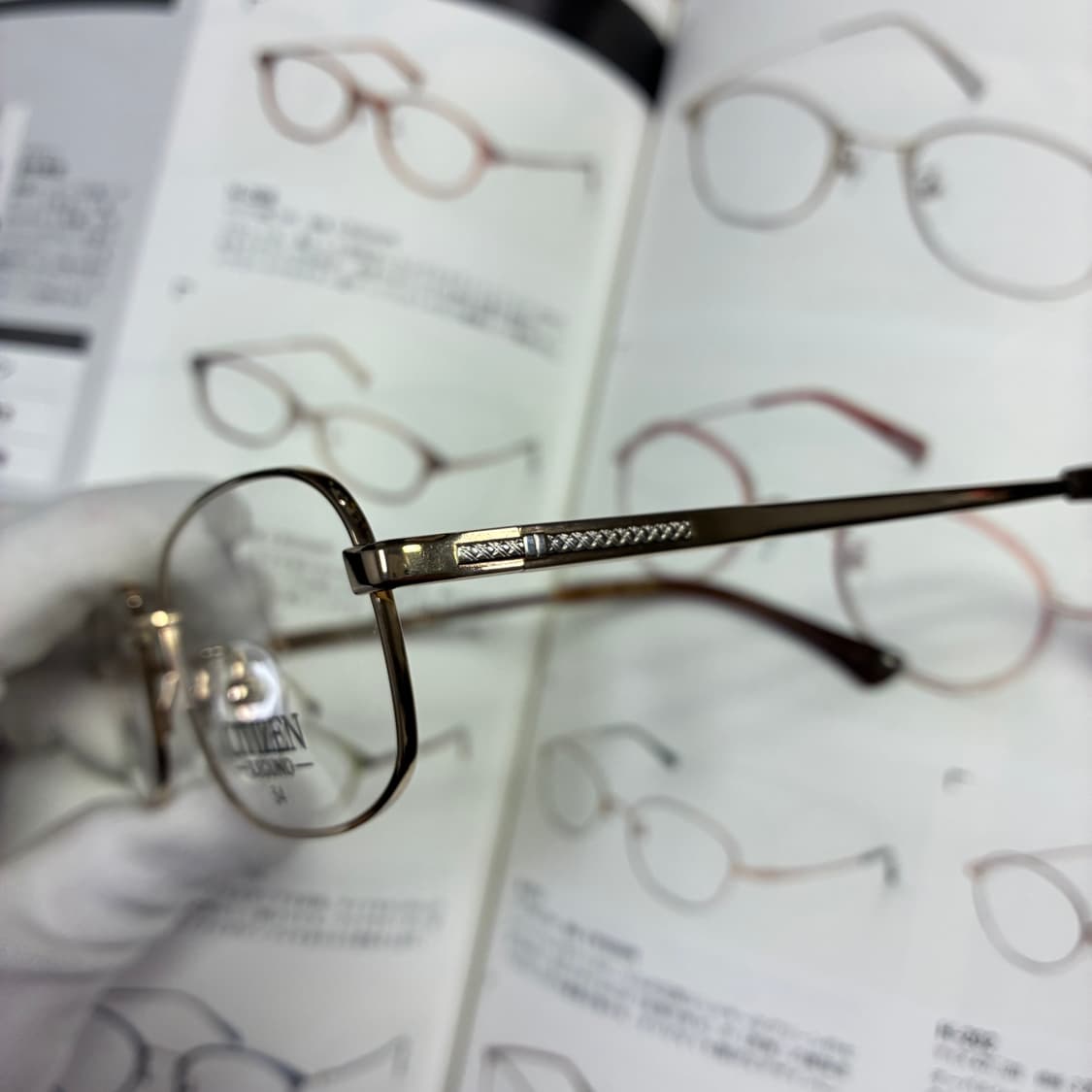 CITIZEN 시티즌 티타늄 골드 일본 안경 상품이미지3