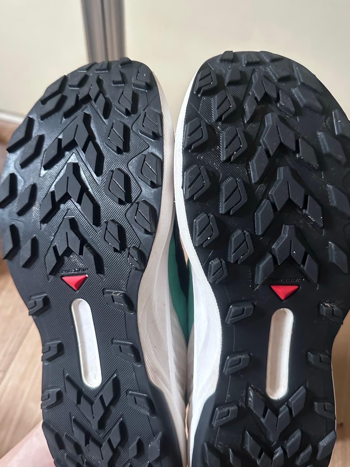 살로몬 제네시스 트레일러닝화 L47688200 265사이즈 상품이미지7