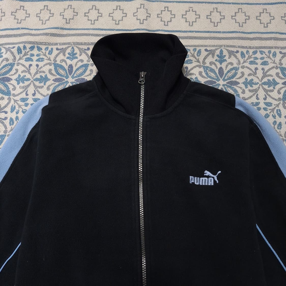 PUMA JP 블랙 스카이블루 라이닝 스펠아웃 플리스 후리스 집업 자켓 상품이미지5