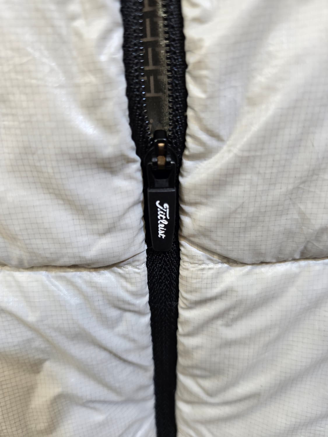 타이틀리스트 (정품)화이트 패딩 조끼 상품이미지4