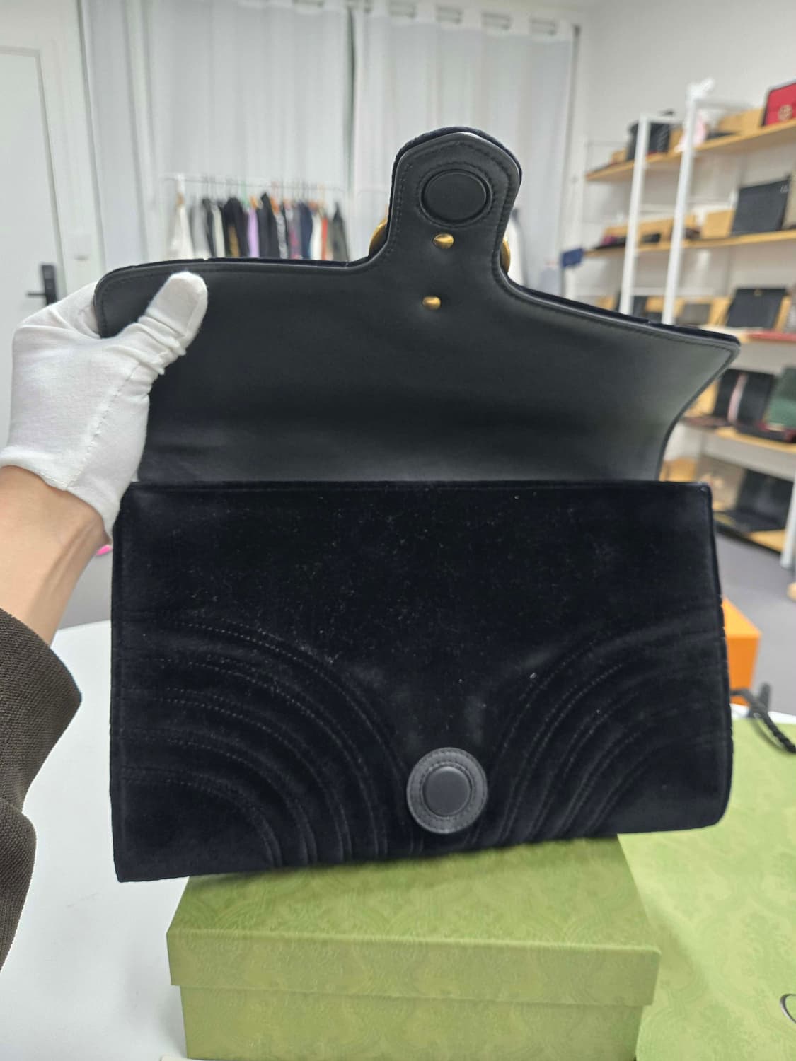 [40%할인] 구찌 마몬트 플랩 클러치백 상품이미지4