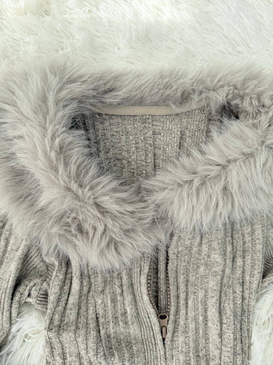 토끼 퍼 그레이 집업 후디 상품이미지2