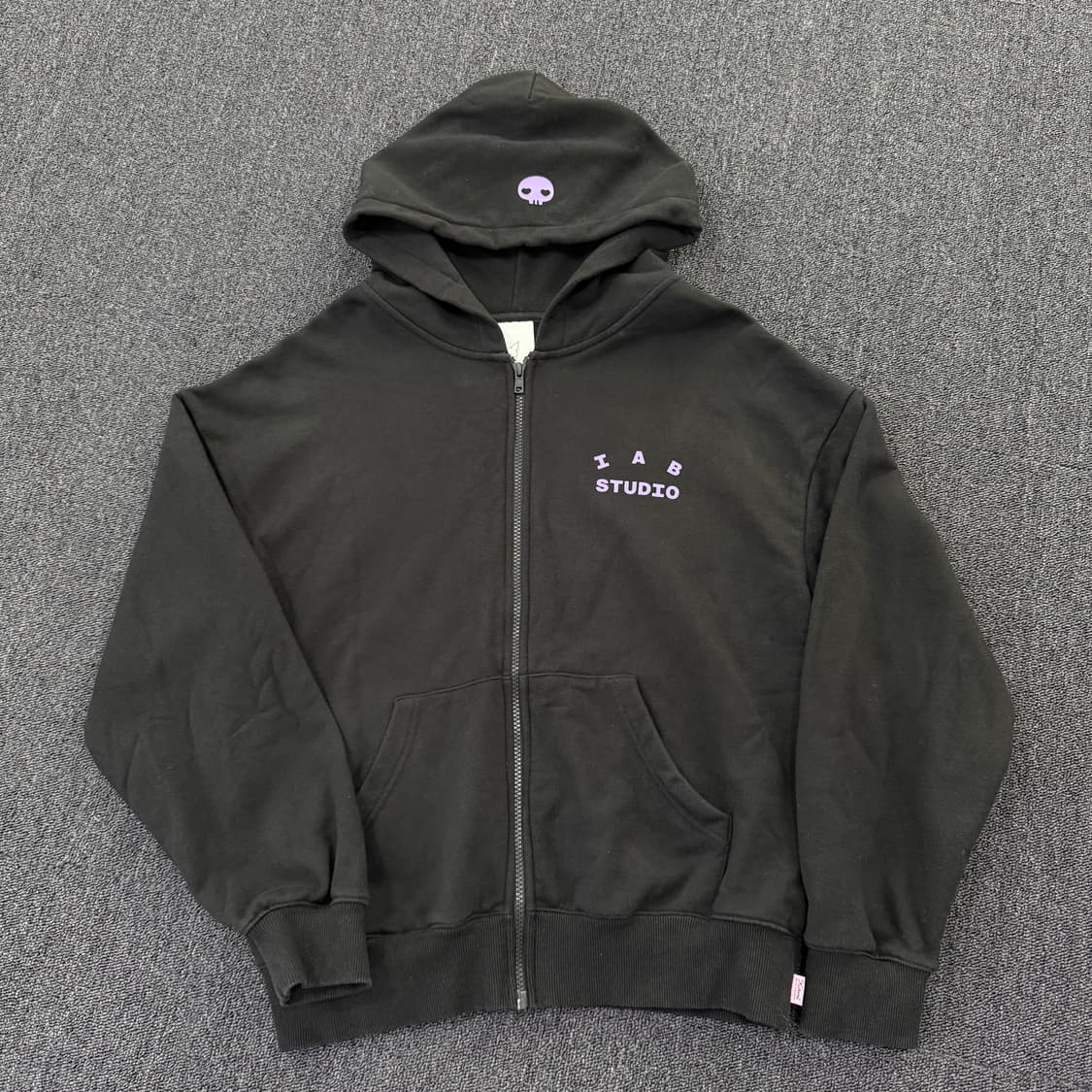 아이앱스튜디오 쿠로미 콜라보 후드집업  상품이미지4