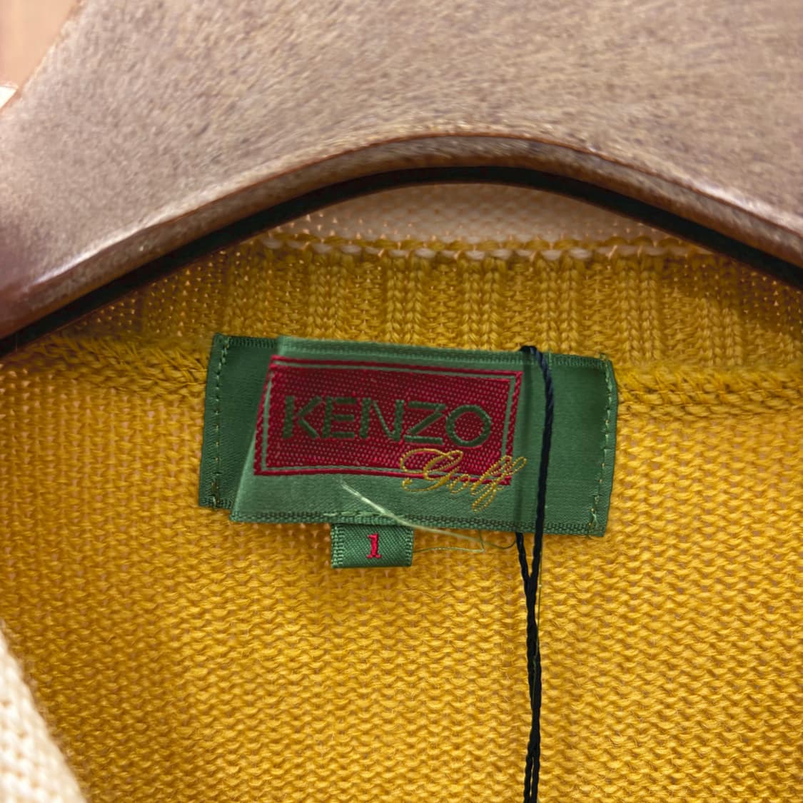 겐조 골프 크루넥 긴팔 울 니트 스웨터 기하학 패턴 시보리 디테일 옐로우 상품이미지7