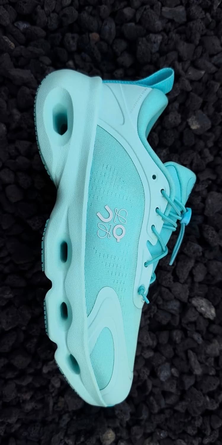 [새상품] 한정판 로에베 x 온러닝 클라우드솔로 오렌지 색상 37 상품이미지5