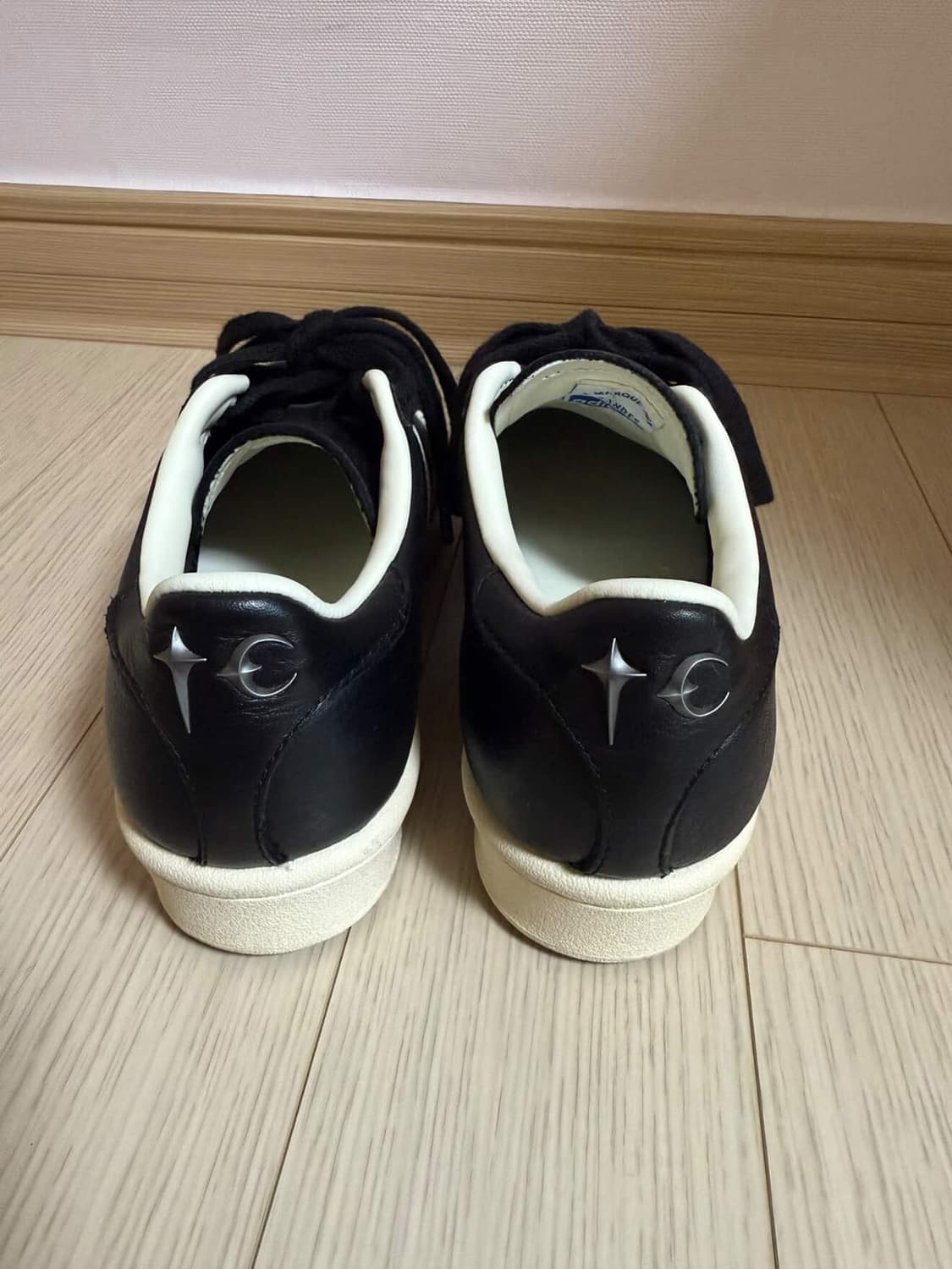 아디다스 떠그클럽 슈퍼스타 220 상품이미지2