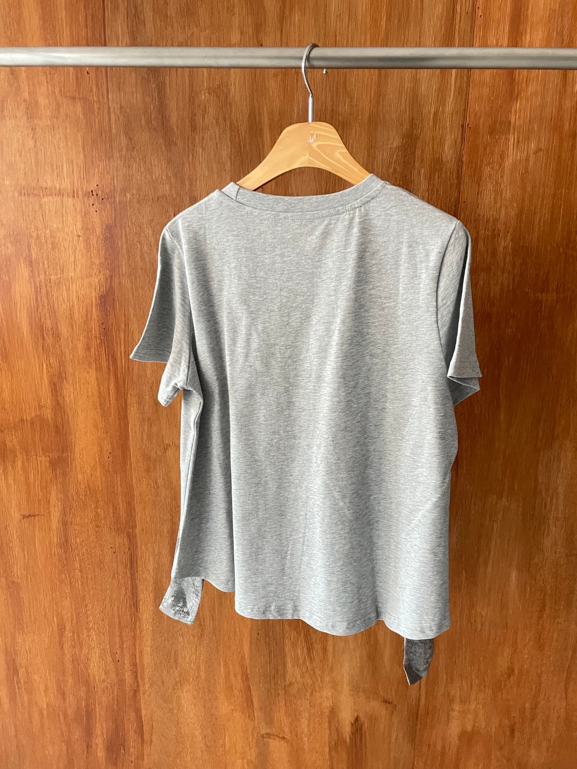 Metallic glitter bow curve top 상품이미지6