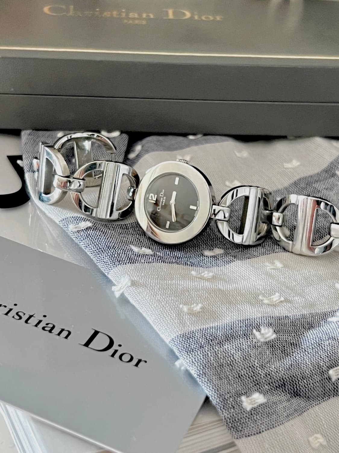 Christian Dior 라운드 블랙 다이얼 말리스 디올 시계 상품이미지1