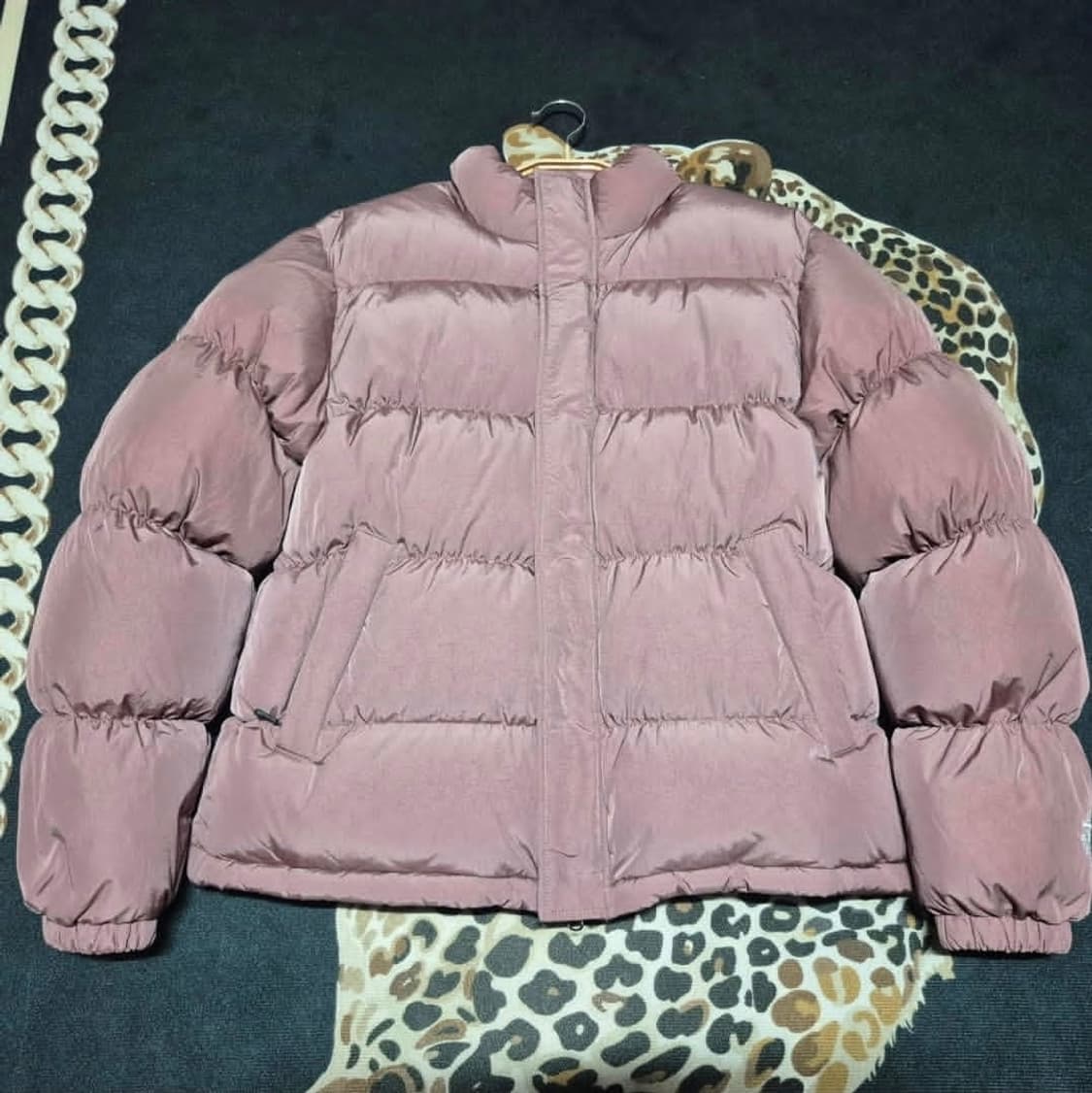 스투시 22F/W 립스탑 푸퍼 패딩 로즈 M 정품 상품이미지1