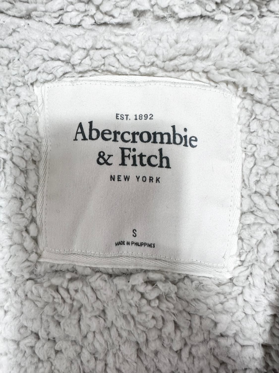 아베크롬비 안감 털 버튼 네이비 후드집업 상품이미지5