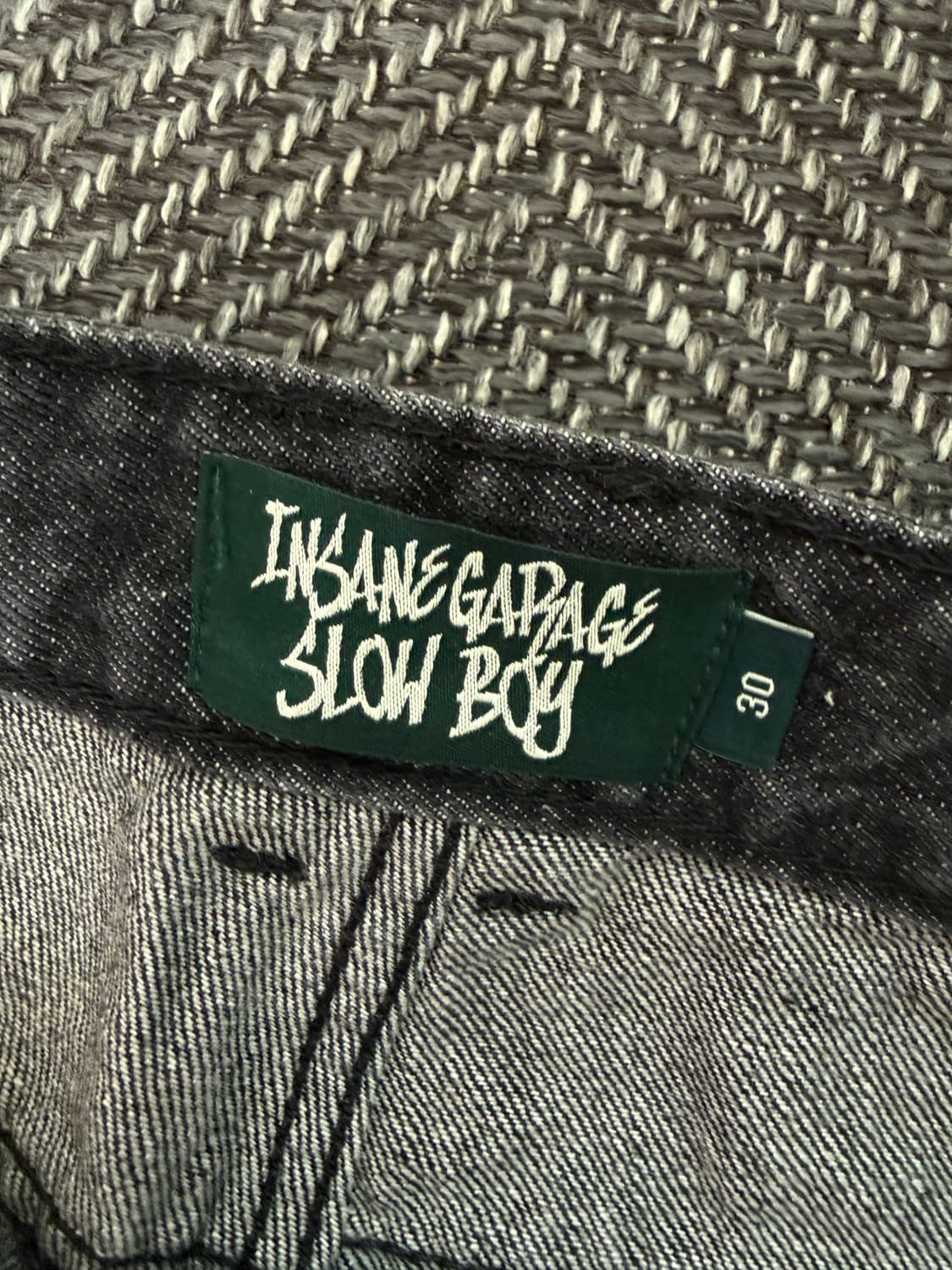 [새상품] 비슬로우x인세인개러지 페인팅 블랙진 30사이즈 상품이미지4