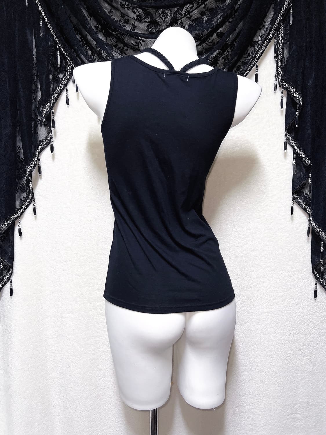 로맨틱고딕 고스펑크 갸루 비즈 큐빅 홀터넥 슬리브리스 나시 핀터 로걀탑 상품이미지6