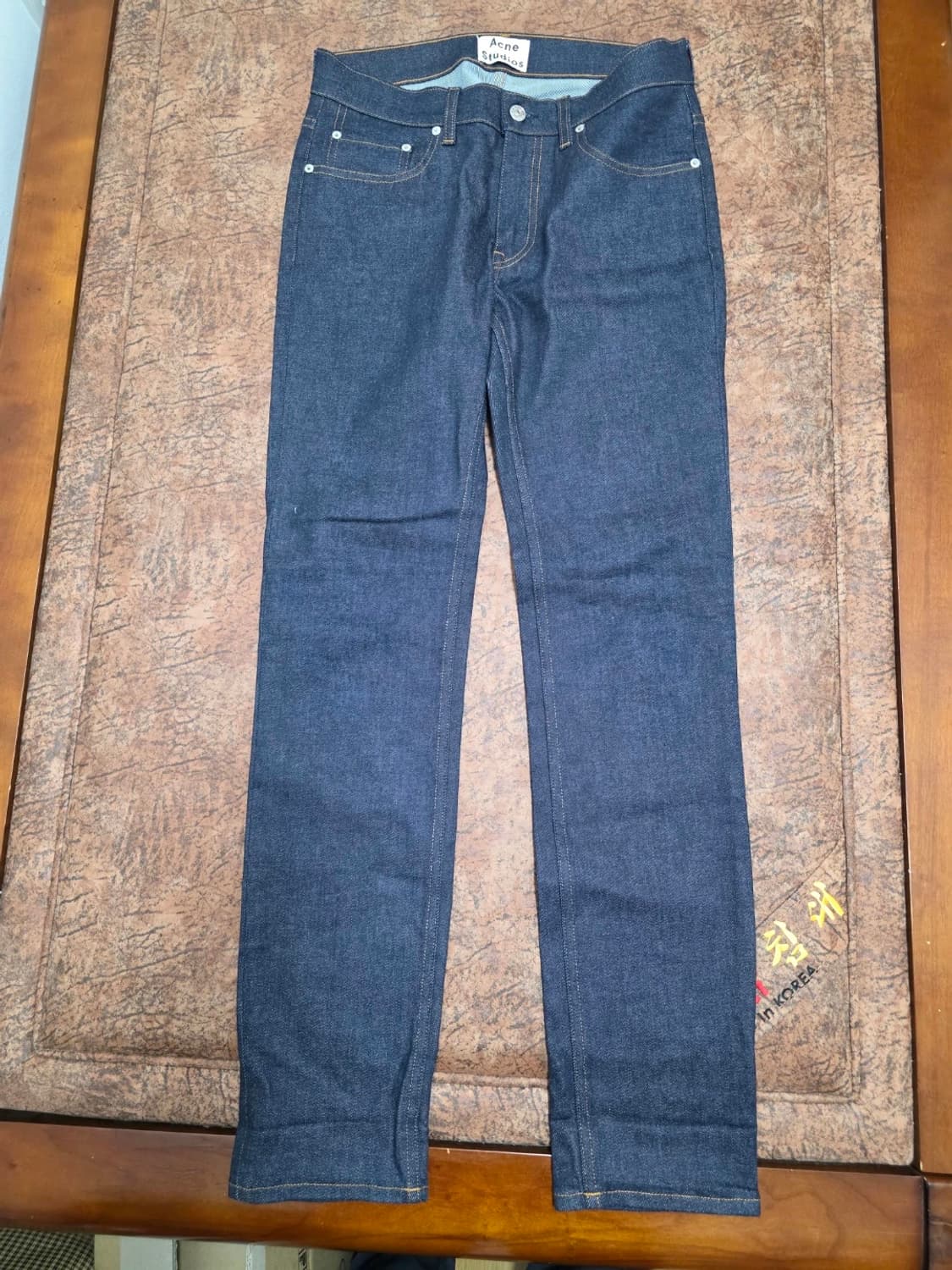 아크네스튜디오 슬림 스키니핏 생지 데님 팬츠 31 상품이미지1