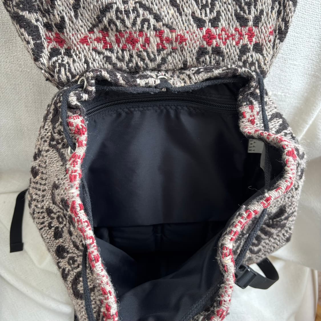 AHCAHCUM 무챠챠 자카드 백팩 상품이미지8