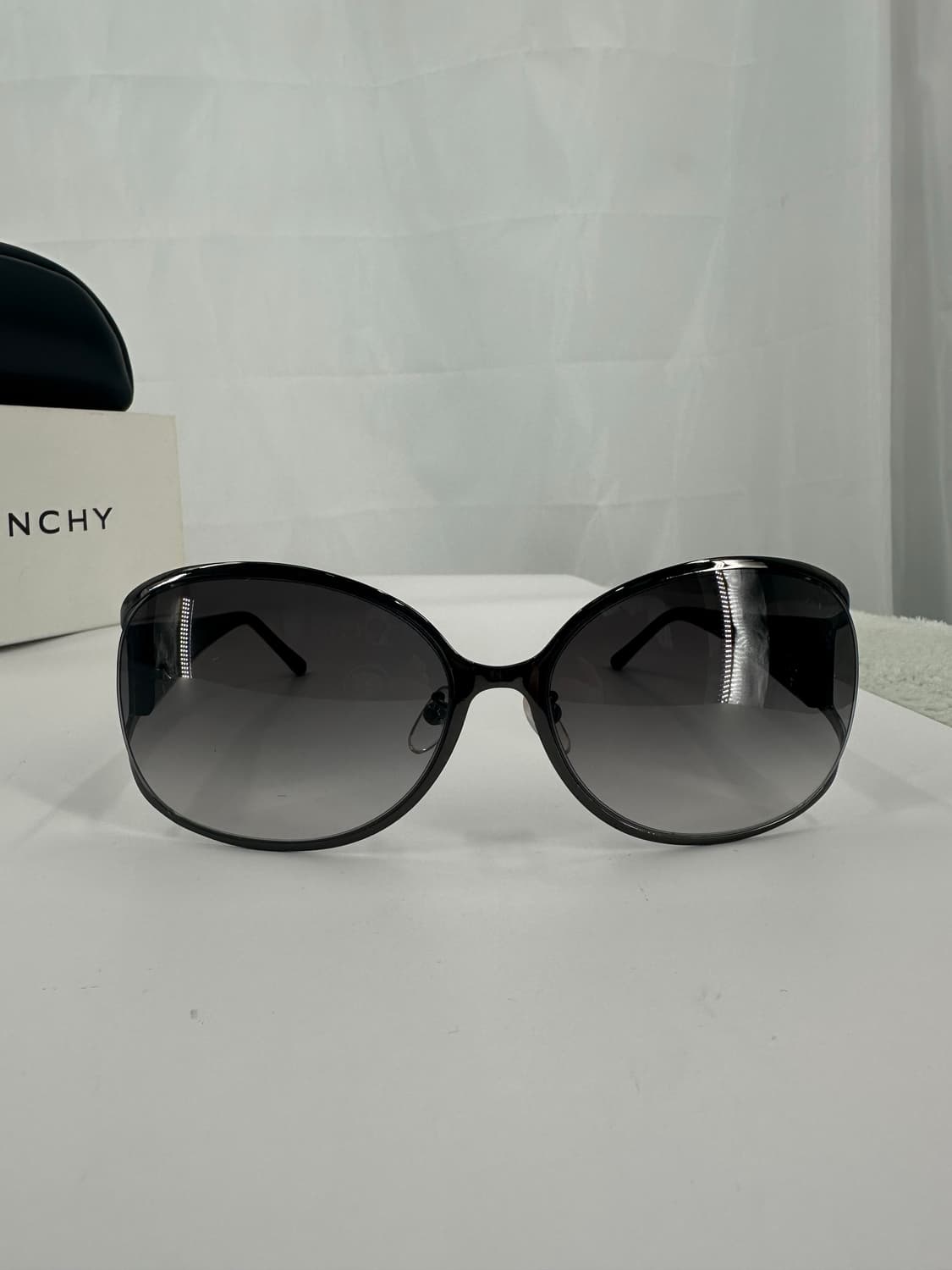 [새상품 무료배송] 정품 지방시 Made in Italy 선글라스 상품이미지4