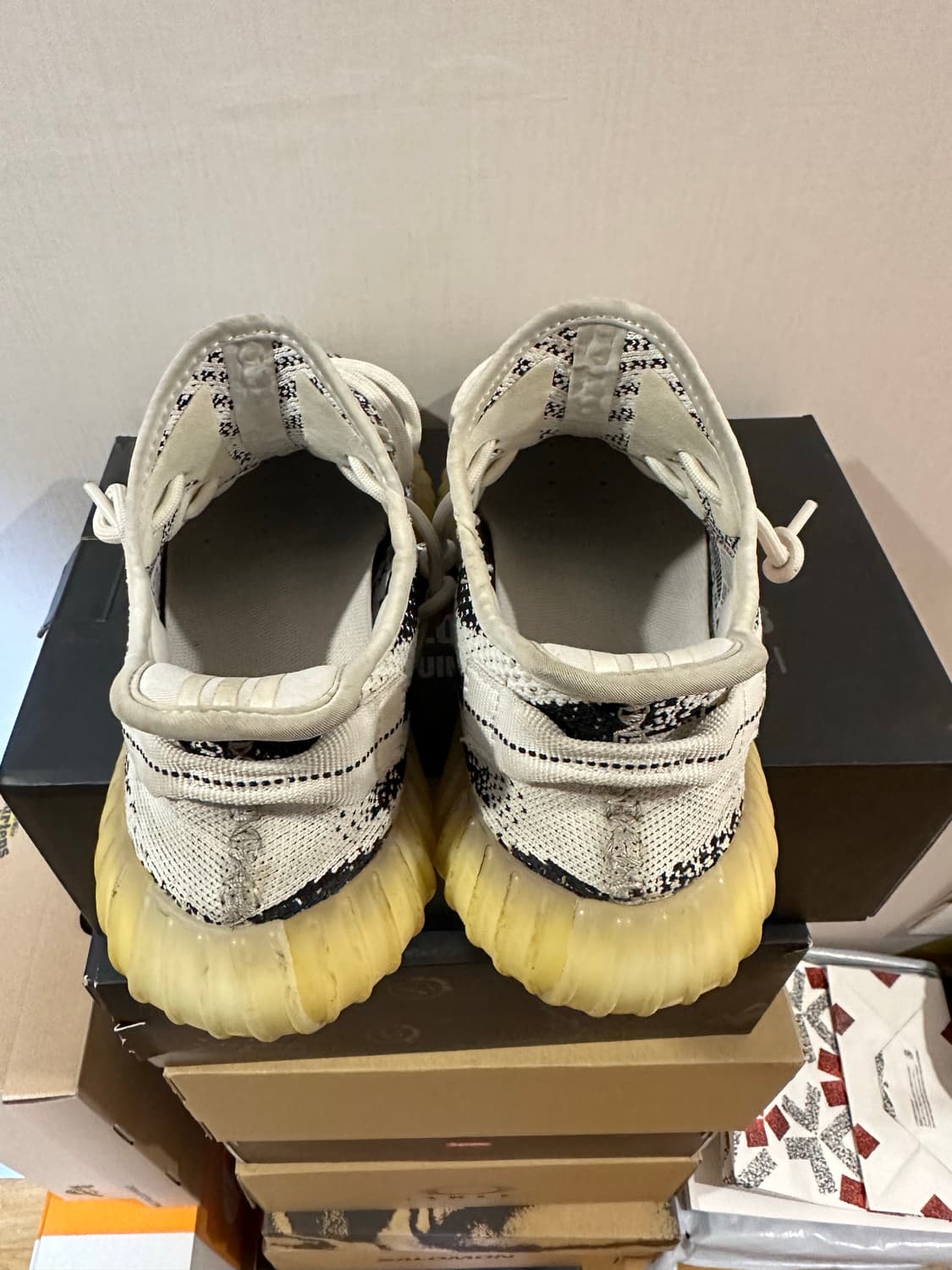 이지부스트 350 지브라 상품이미지2