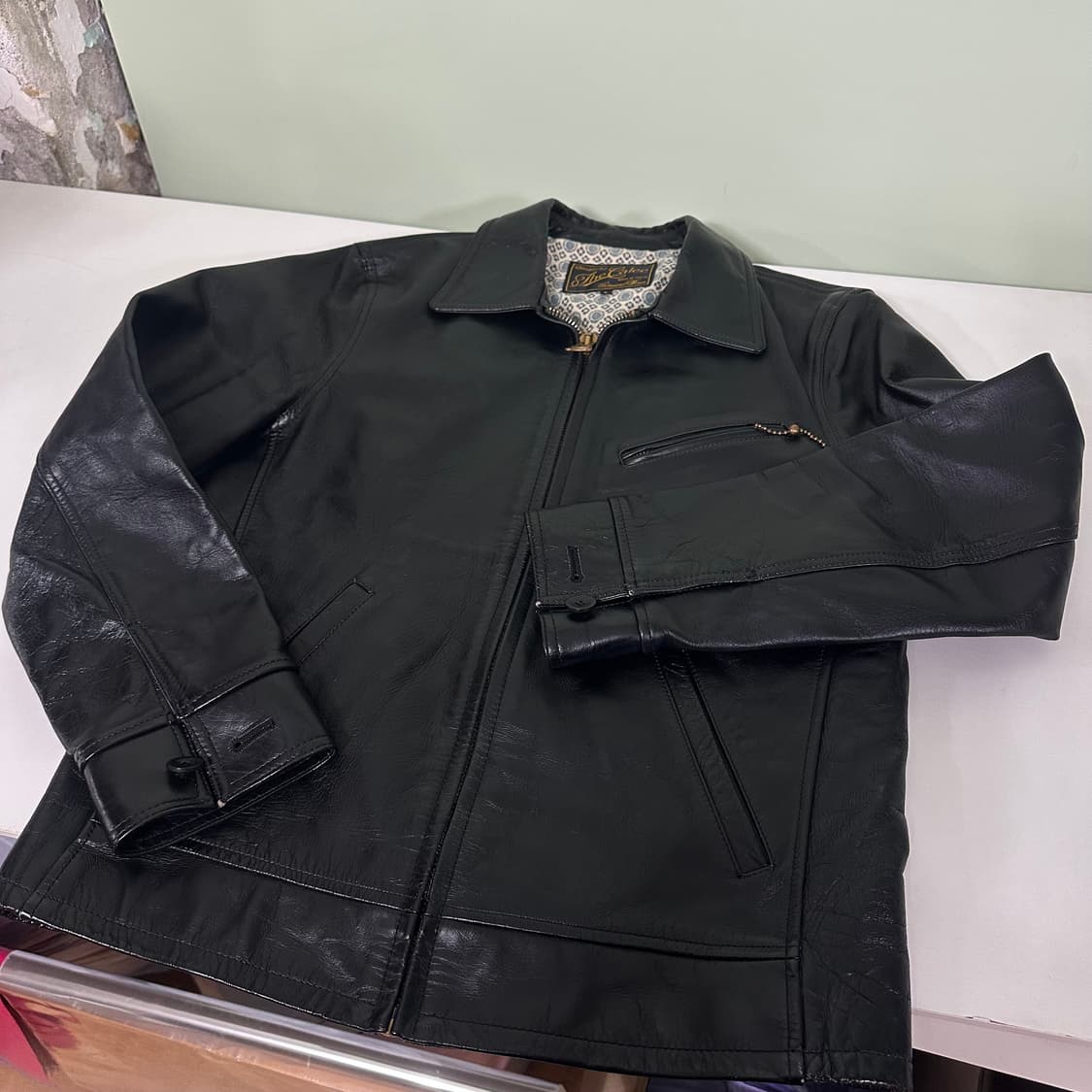 95 L 더칼리 블랙 홀스가죽 말가죽 유광 가죽자켓 상품이미지2