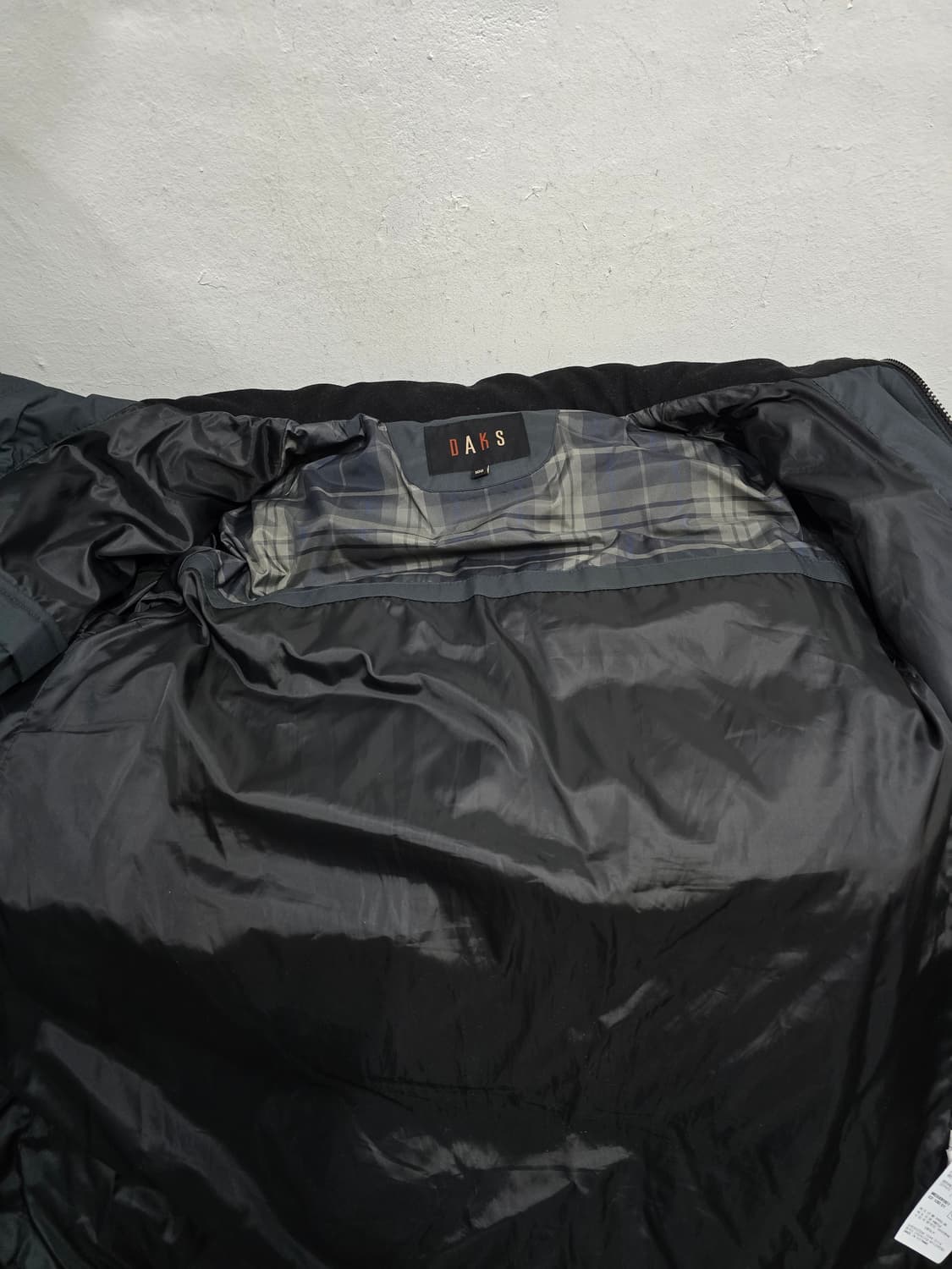 닥스 블랙 남성 패딩 점퍼(후드.퍼분실) 상품이미지4
