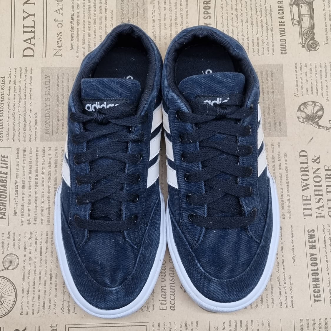 아디다스 블랙 스니커즈 230 상품이미지2