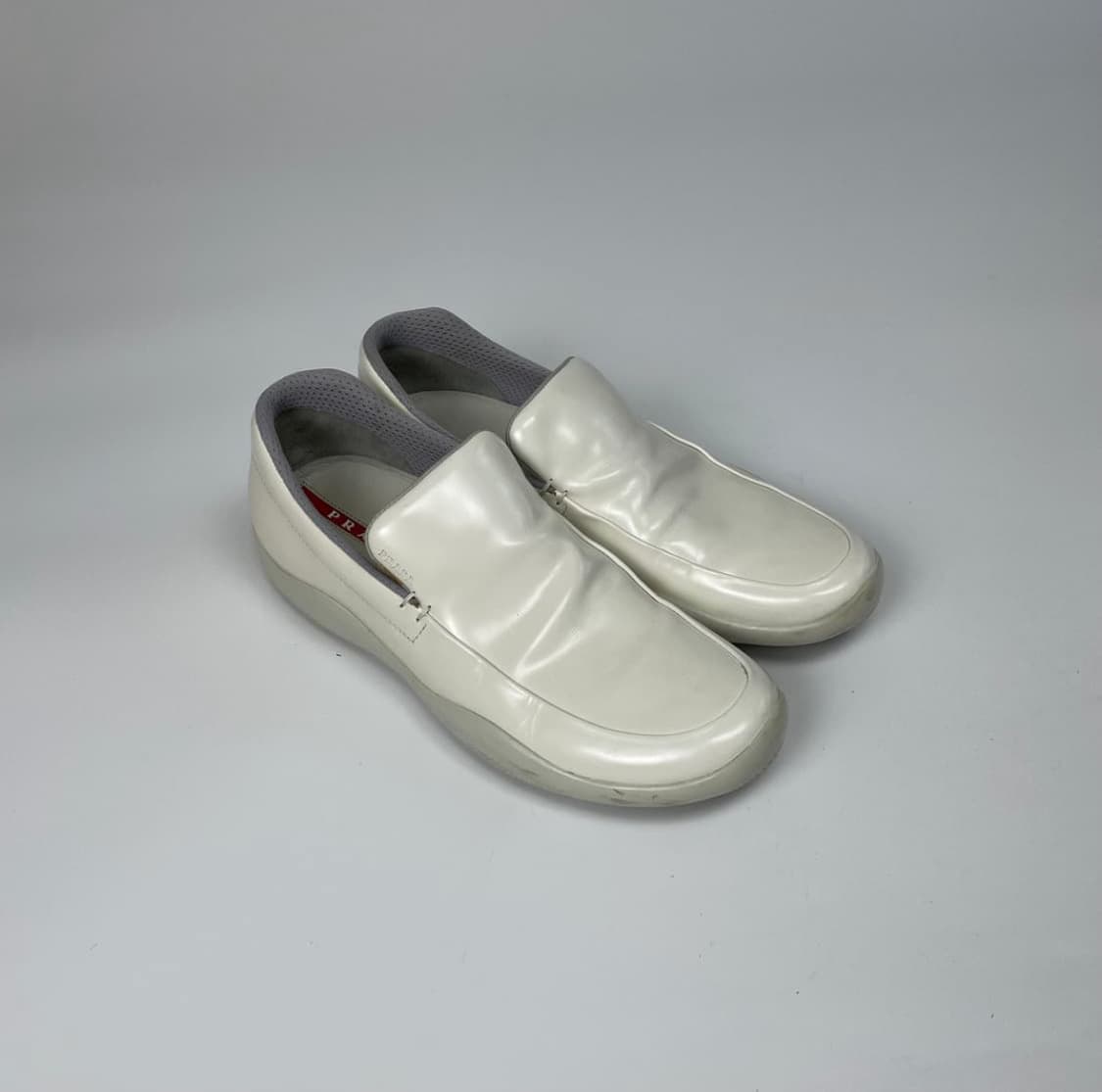 프라다 스포츠 로퍼 화이트 상품이미지2